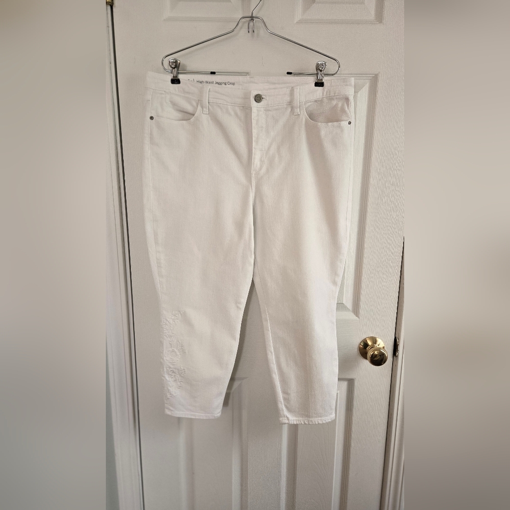 Talbots High Waisted Embroiderd Jegging Crop 16P